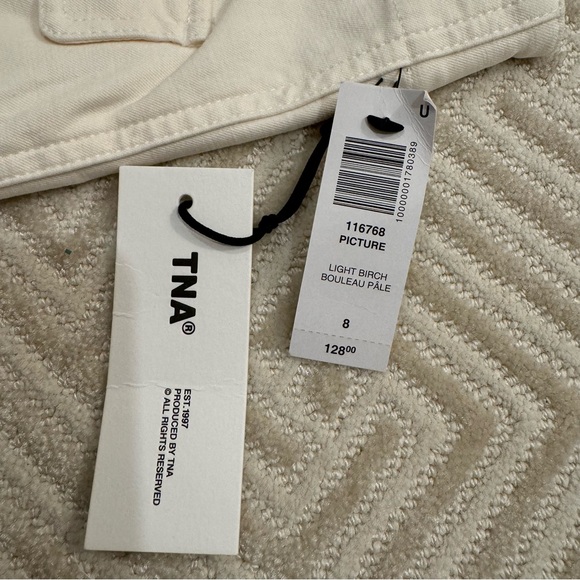 NWT Aritzia Cargo Pants White Birch - Picture 10 of 11